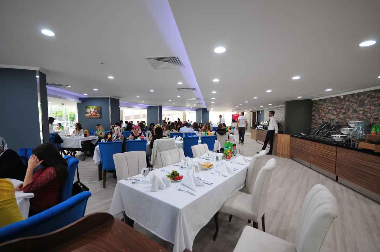 Grand Artvin Hotel Buitenkant foto