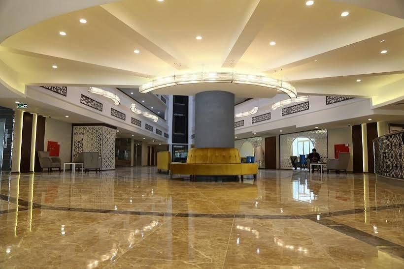 Grand Artvin Hotel Buitenkant foto